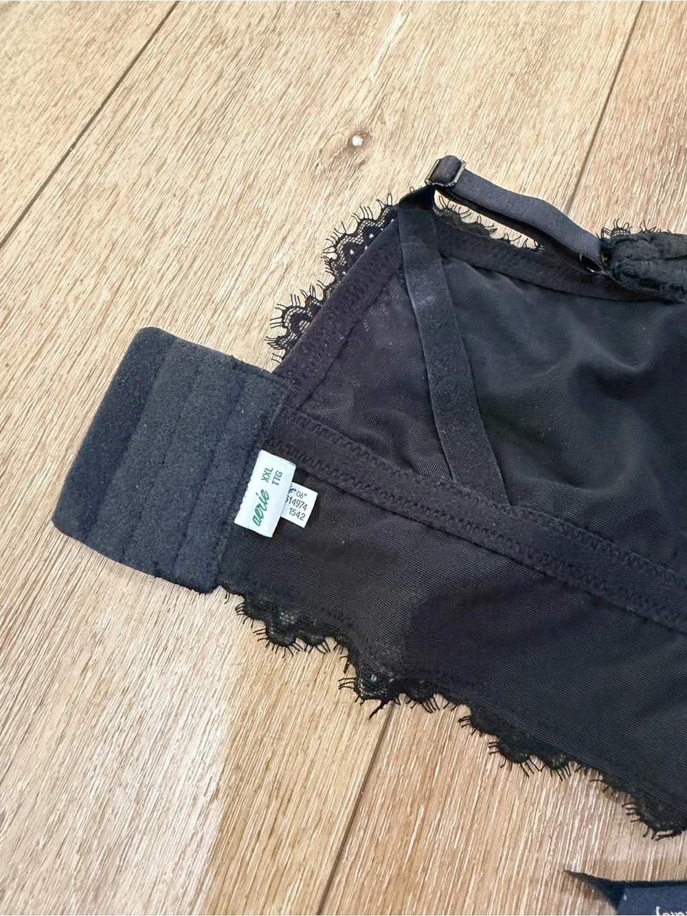 Aerie Eyelash Lace Padded Plunge Bralette Black size XXL‎